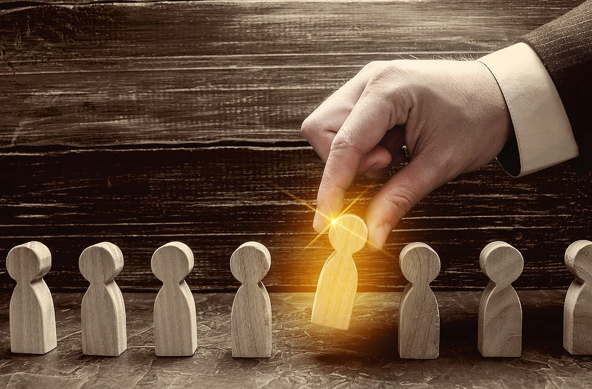 How to Stand Out in Competitive Scholarship Applications