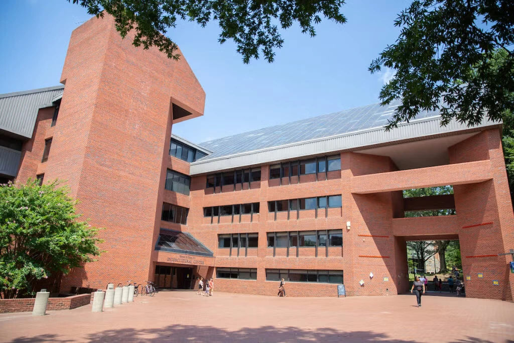 Apply Now: The Beeck Center is Hiring Innovation + Incubation Fellows (Remote, 12-Months)