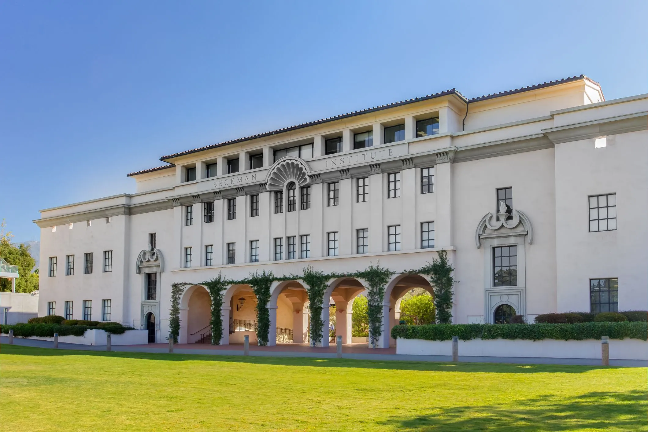 Caltech University Summer Research Program 2025 | Fully Funded SURF Fellowship
