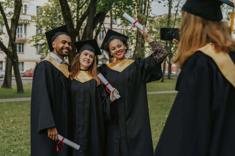 Scholarships for Students Who Want to Study Multiple Degrees (Double Majors & Dual Programs)