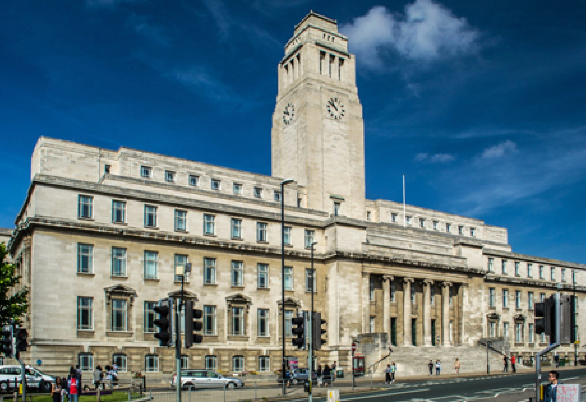 Leeds University Business School International Excellence Scholarships: A Golden Opportunity for Master’s Students