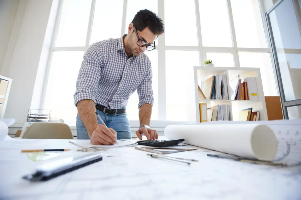 Civil Engineering vs Architecture: Choosing the Right Path for Your Future in 2025