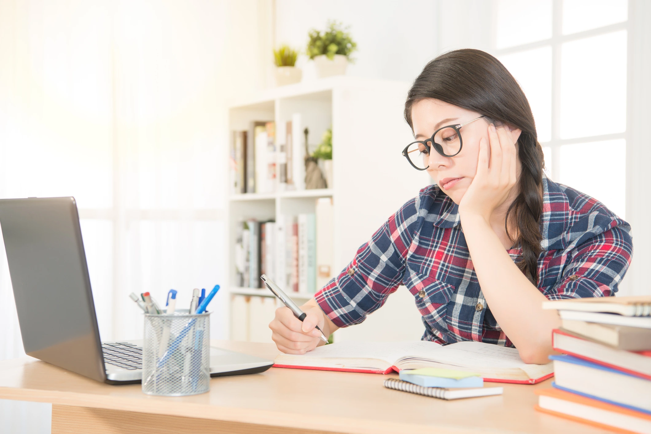 How to Write a Winning Statement of Purpose (SOP) for University Applications