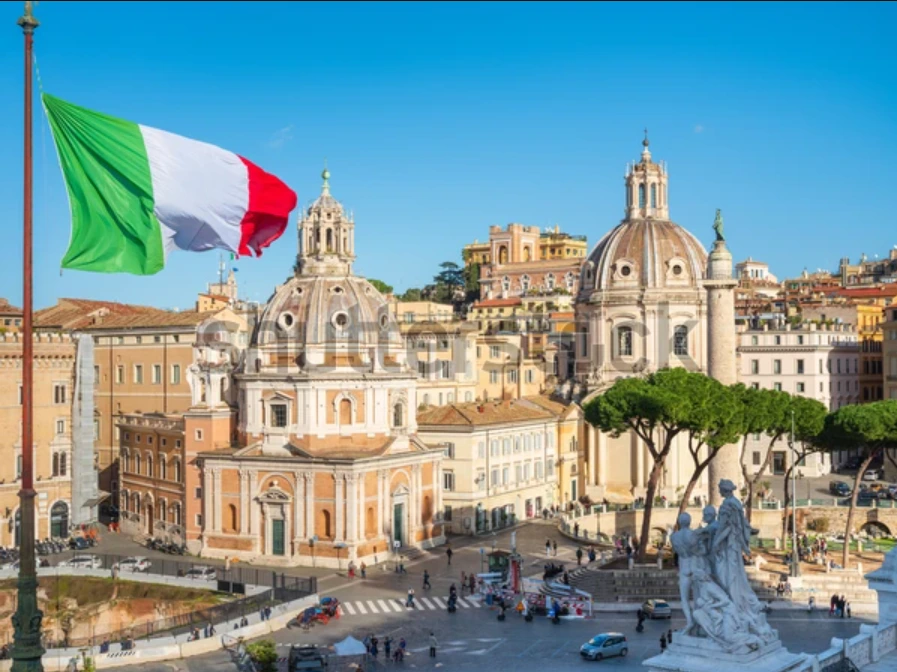 Invest Your Talent in Italy Scholarship: Unlock Opportunities for Postgraduate Education in Italy